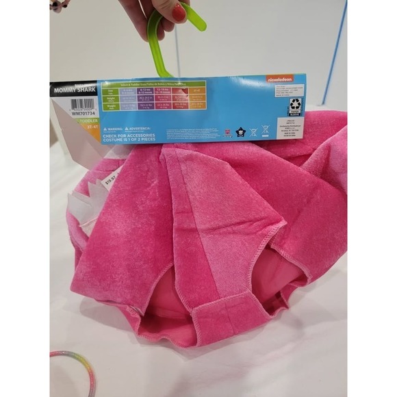 Rubie's Toddler 3T-4T Pink Mommy Shark Costume with Sound Chip - Picture 5 of 7